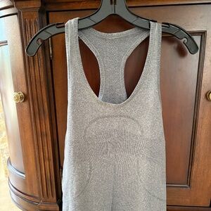 Lululemon Swiftly Tech Gray Tank Sz 6